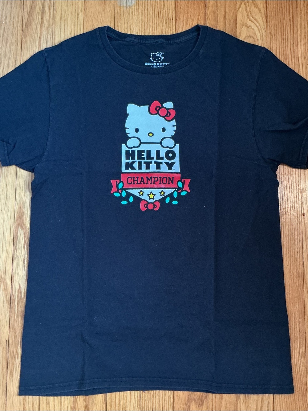 Hello kitty tops - Picture 6 of 9